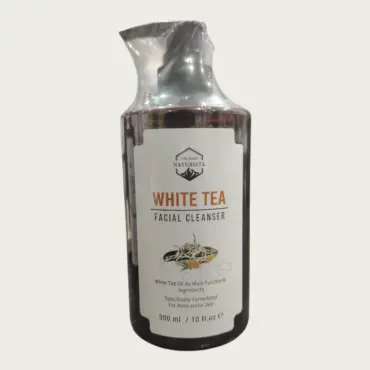 Naturista White Tea Facial Cleanser 300ml