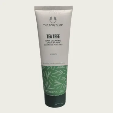 The Body Shop Tea Tree Skin Clearing Daily Face Scrub 125ml