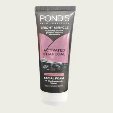 Pond's Bright Miracle Ultimate Detox Activated Charcoal Facial Foam 90g – Deep Cleansing Face Wash